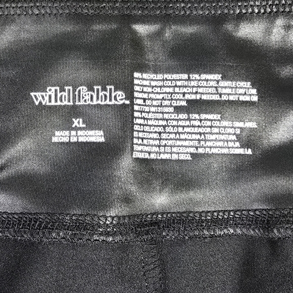 WILD FABLE | HIGH-ANKLE MID-WAIST PLEATHER LEGGINGS -NWT! - Picture 9 of 9